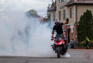 Фоторепортаж: Закрытие мотосезона-2025 в Поставах