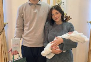 В День Матери в отделе ЗАГС торжественно зарегистрировали рождение первого ребенка семьи Юргелявичюс