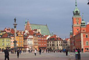 Опрос: лишь 34% опрошенных поляков считают, что могут влиять на дела страны