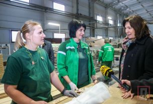 Сегодня Поставский район посетила Председатель Совета Республики Наталья Кочанова