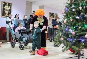 Фоторепортаж: Акция «Наши дети» для особенных детей, проходящих оздоровление в ОДРОЦ «Ветразь»