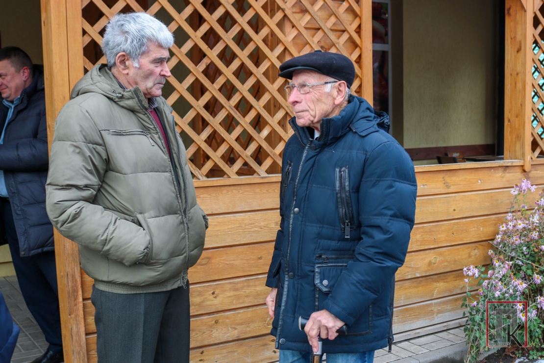 В уютном кафе «На Набережной» в аг. Новосёлки прошла встреча экс-руководителей