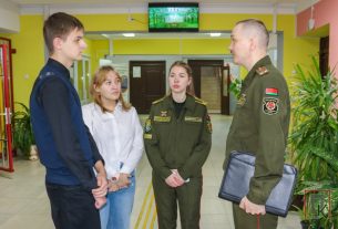 В субботу в поставской СШ №1 прошла ярмарка целевой подготовки