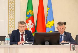 На итоговой сессии районного Совета депутатов подвели итоги социально-экономического развития Поставского района за 2025 год