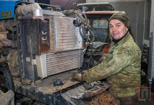В хозяйствах Поставщины занимаются ремонтом сельскохозяйственной техники