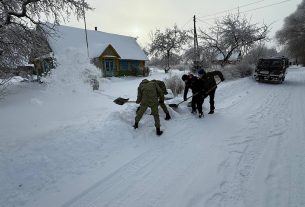 Пограничники оказали помощь местным жителям в борьбе со стихией