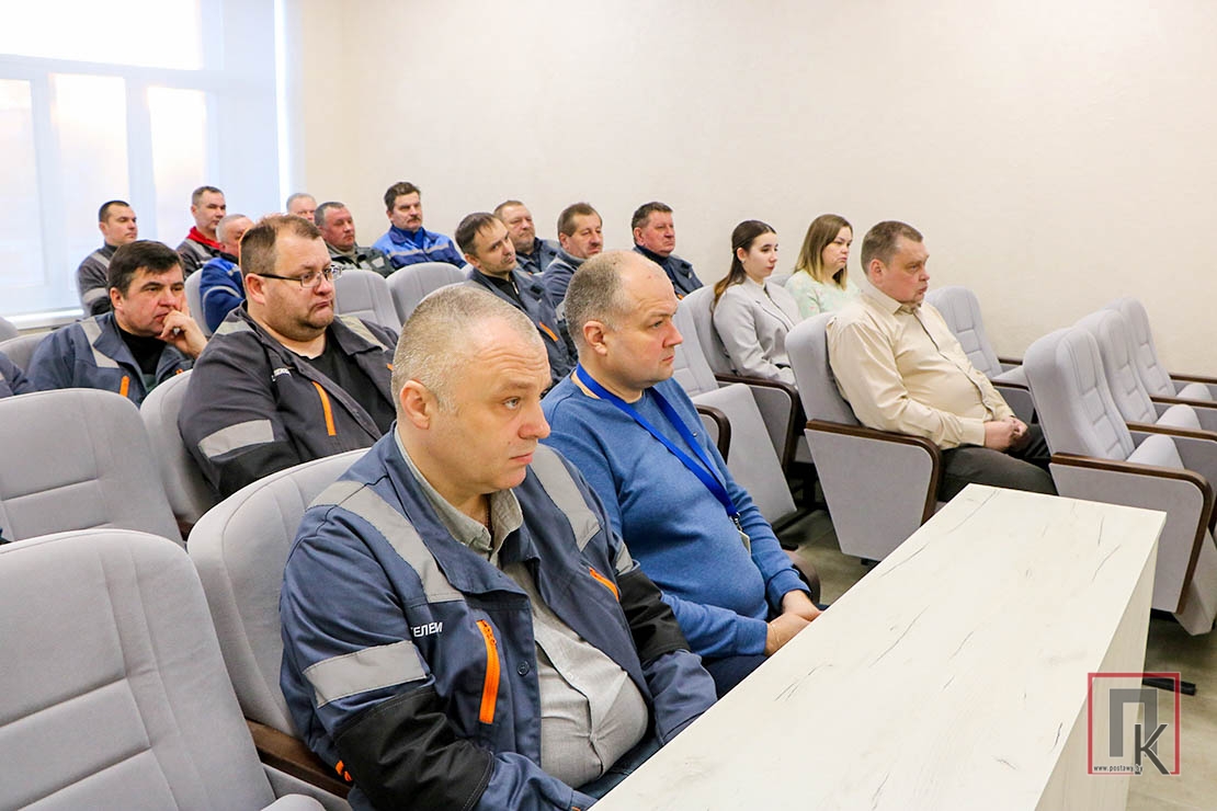Единый день информирования. С работниками РУП «Белтелеком» встретился председатель райисполкома Сергей Чепик