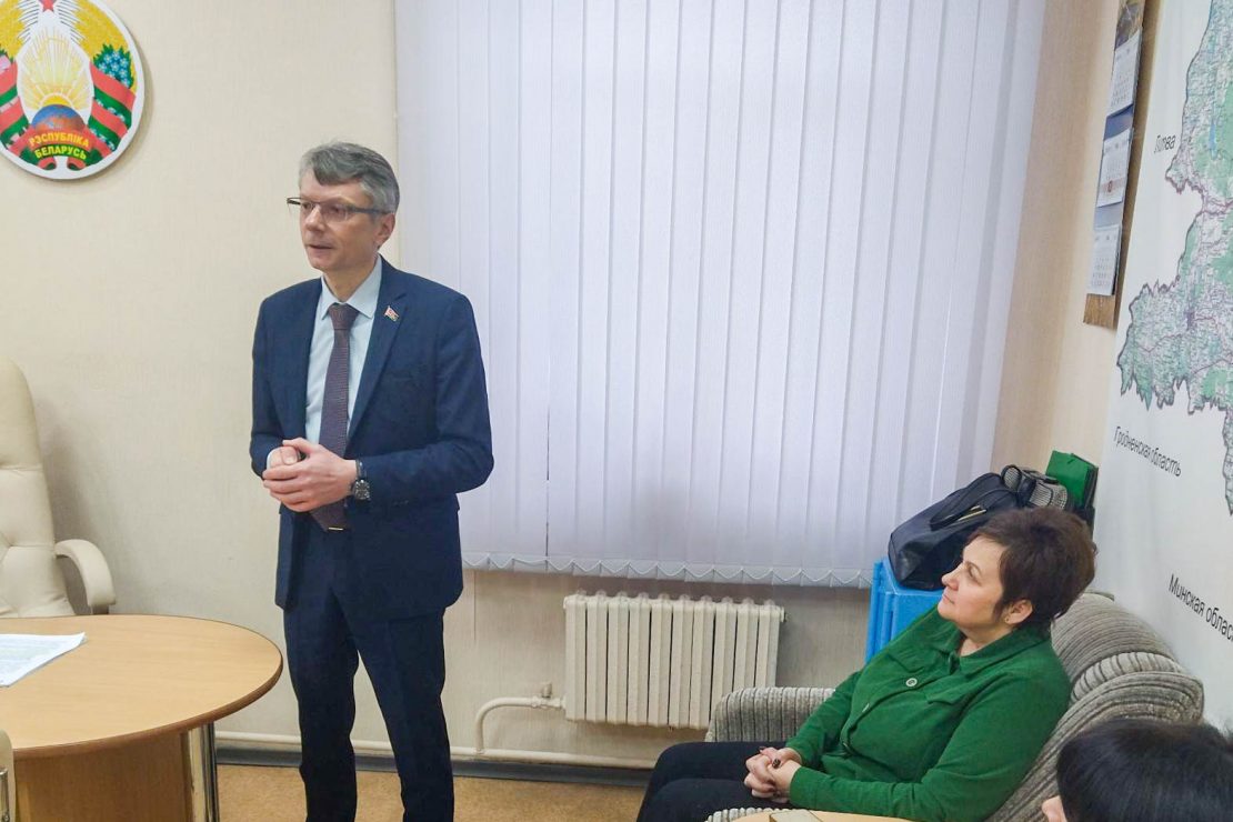 Председатель районного Совета депутатов Юрий Киселёв встретился с работниками Поставского РУПС