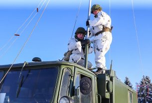 С Днём защитников Отечества!