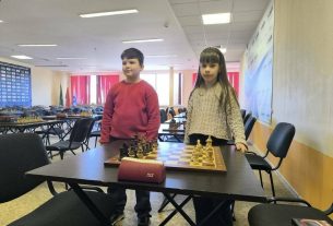 Золото и первый разряд: поставские шахматисты успешно выступили на первенстве области