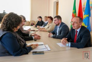 В райисполкоме обсудили подготовку к изданию «Книги трудовой славы Поставского района»