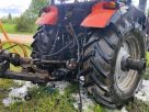 Кабина трактора сгорела в поле Поставского района Кабина трактора сгорела в поле Поставского района