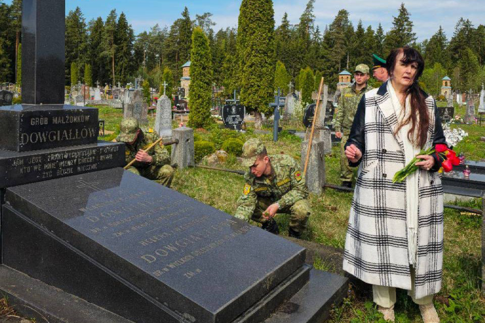«Поезд памяти»: совместная акция сморгонских пограничников и школьников в Поставском районе