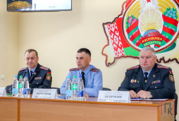 Поставский РОВД посетили начальник ГУ ГАИ МОБ МВД Республики Беларусь Виктор Ротченков