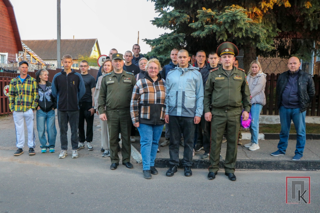 Ранним утром 5 мая 9 молодых поставчан отправились на службу в резерве