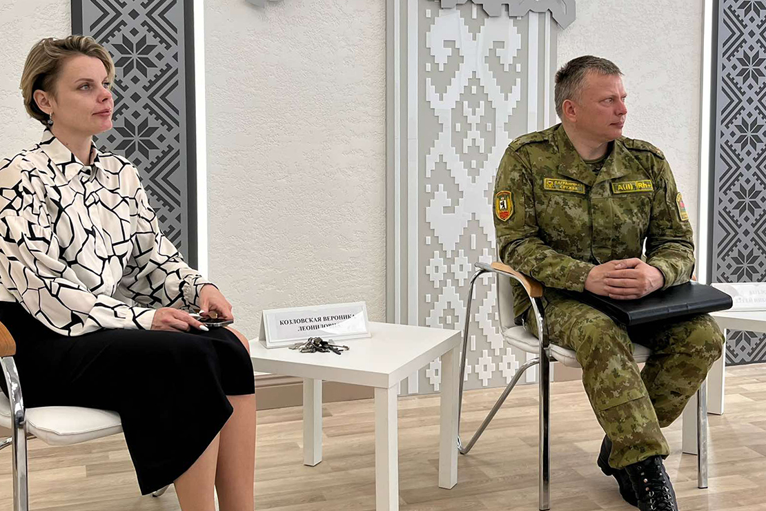О службе на границе рассказали школьникам в Поставах