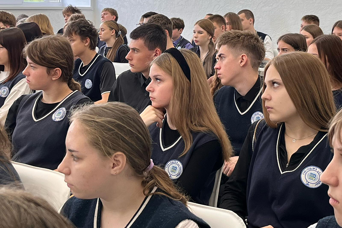 О службе на границе рассказали школьникам в Поставах