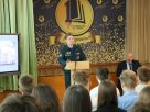 В СШ №1 старшеклассники встретились с представителями Военной академии и авиации МЧС В СШ №1 старшеклассники встретились с представителями Военной академии и авиации МЧС