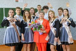 11 выпускников Новоселковской СШ им. О.А.Володько попрощались со школьной жизнью