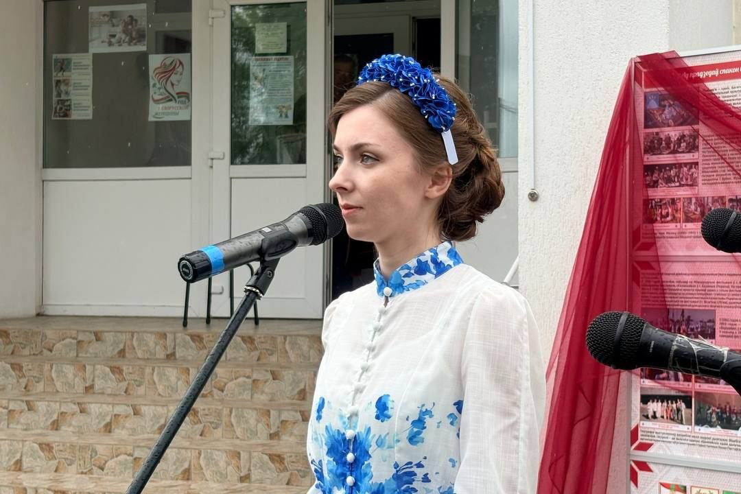 В Поставах открылась уникальная арт-выставка к 87-летию «Груздаўскіх дзядоў»