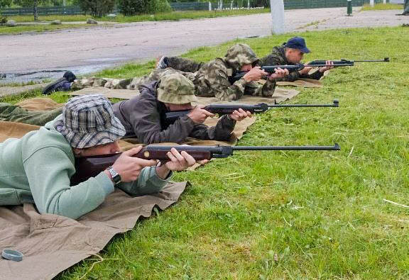 Учебно-полевые сборы для десятиклассников прошли на базе лагеря при в/ч 25888