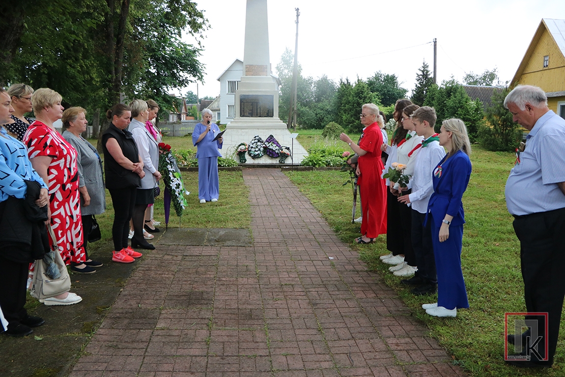 В Поставском районе прошёл автопробег по местам воинских захоронений «Памяти погибших героев»
