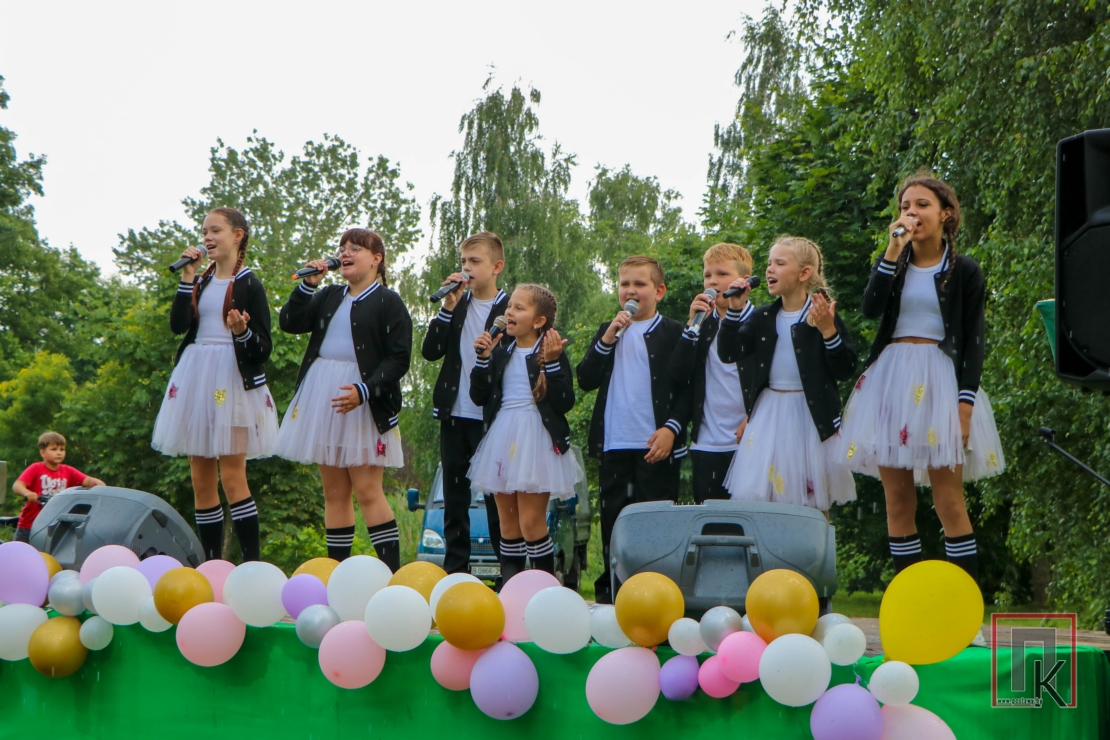 Праздник микрорайона улиц Гагарина, Кляро и Садовой прошёл в Поставах
