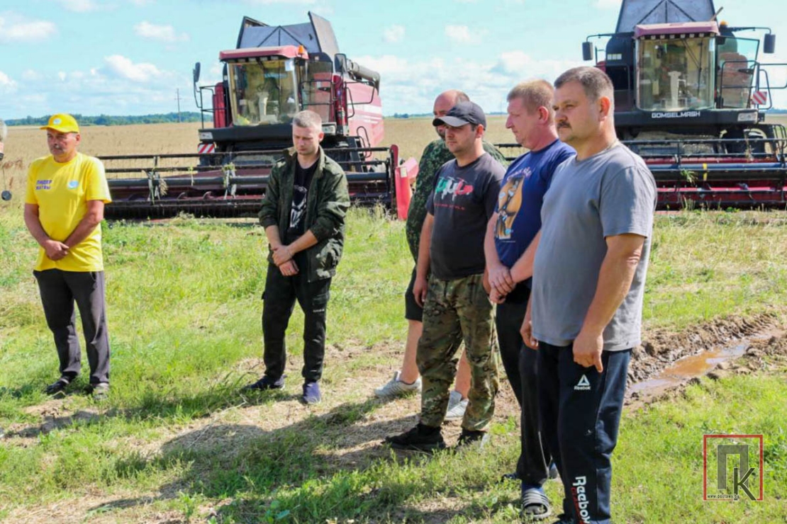 Первый тысячник Поставщины — водитель ОАО «Знамя Победы-агро» Юрий Квач