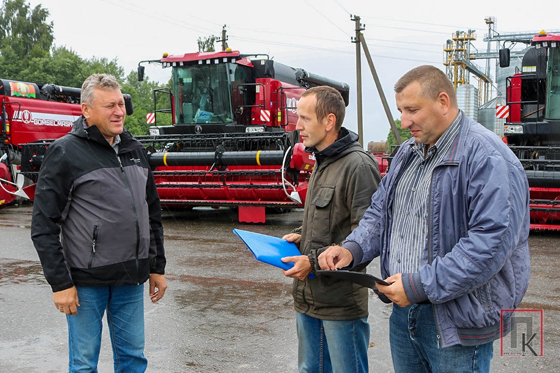 В мехмастерских сельхозпредприятий завершается подготовка зерноуборочной техники
