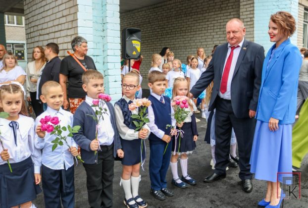 В СШ №3 прошла торжественные линейка, посвященная началу нового учебного года