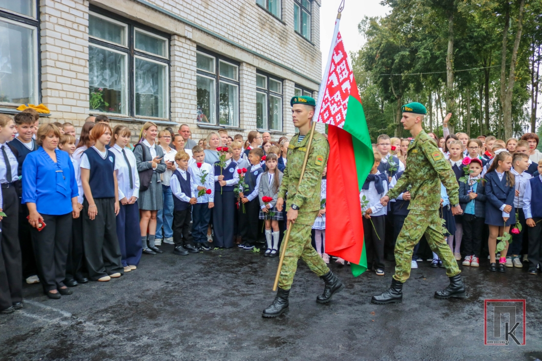 В СШ №3 прошла торжественные линейка, посвященная началу нового учебного года