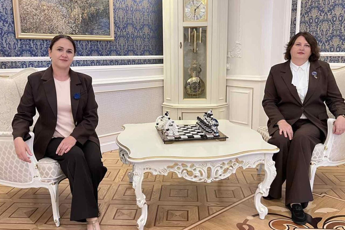 Поставчанки посетили Дворец Независимости: «Символ суверенитета и гордости страны»