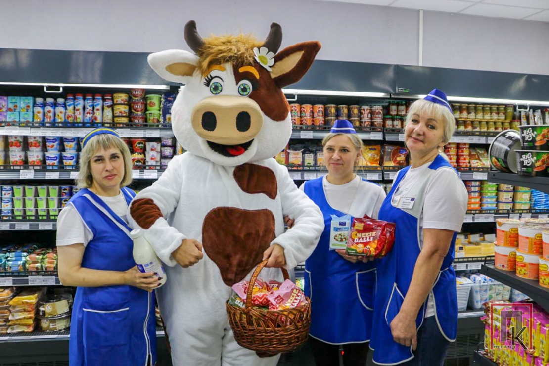 В Поставах открылся новый фирменный магазин Поставского молочного завода